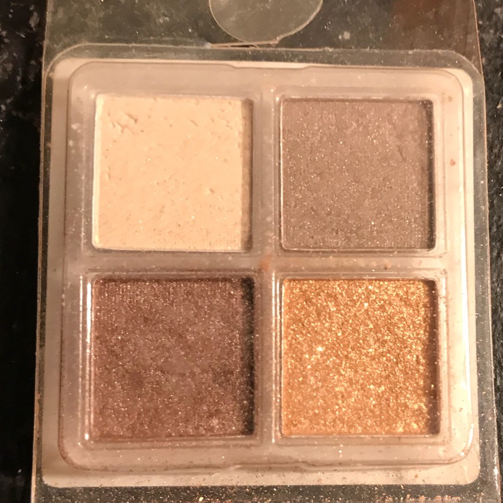 💋6for$30 quad eyeshadow💋